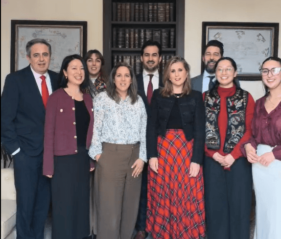 ¡Feliz Año Nuevo del Caballo de Fuego!