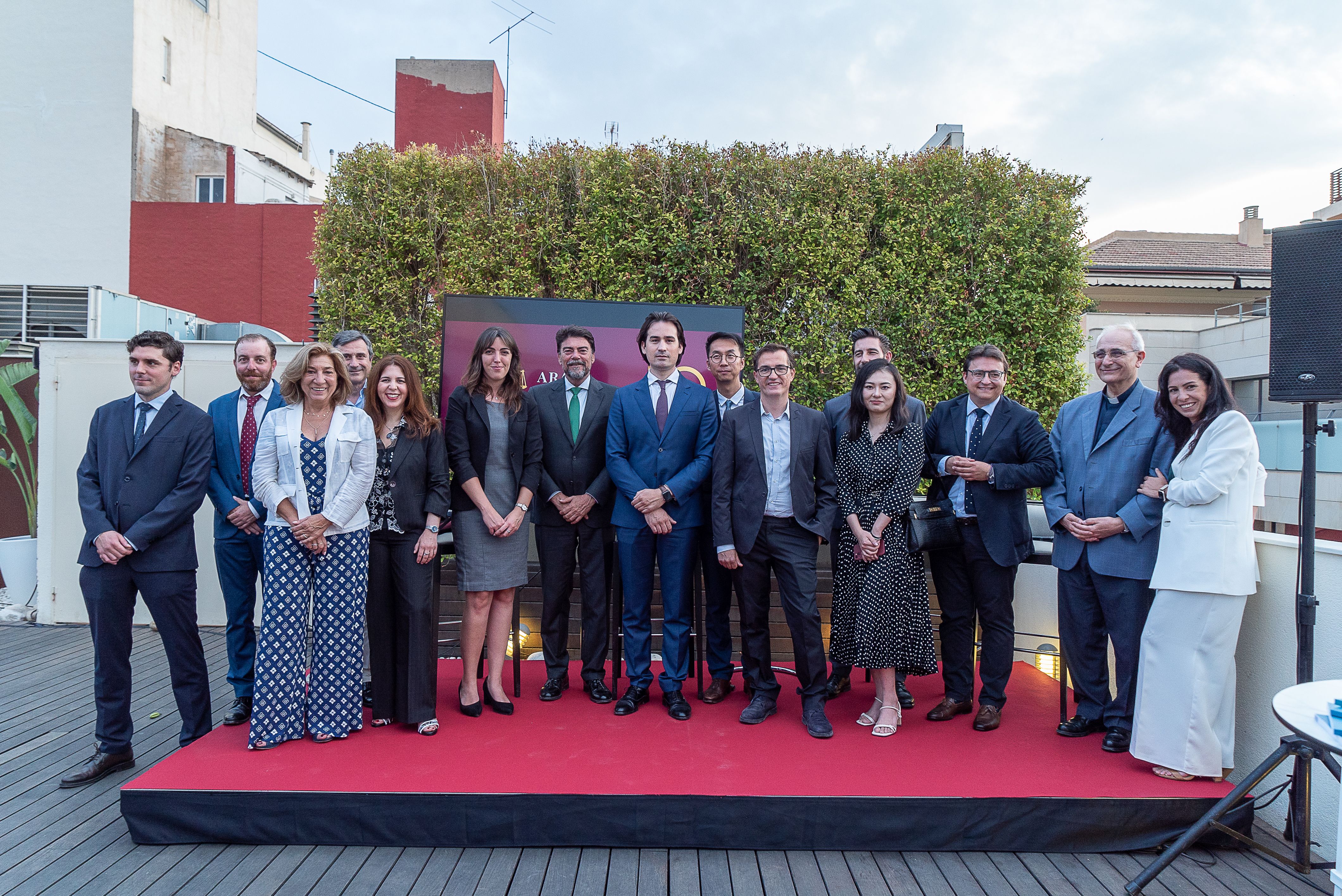 Décimo Aniversario Aray Asociados